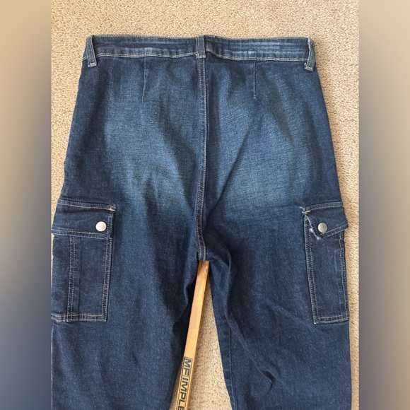Forever 21 Cargo Jeans Dark Wash Denim‎ Straight Legside pockets 80’s y2k - Picture 7 of 11
